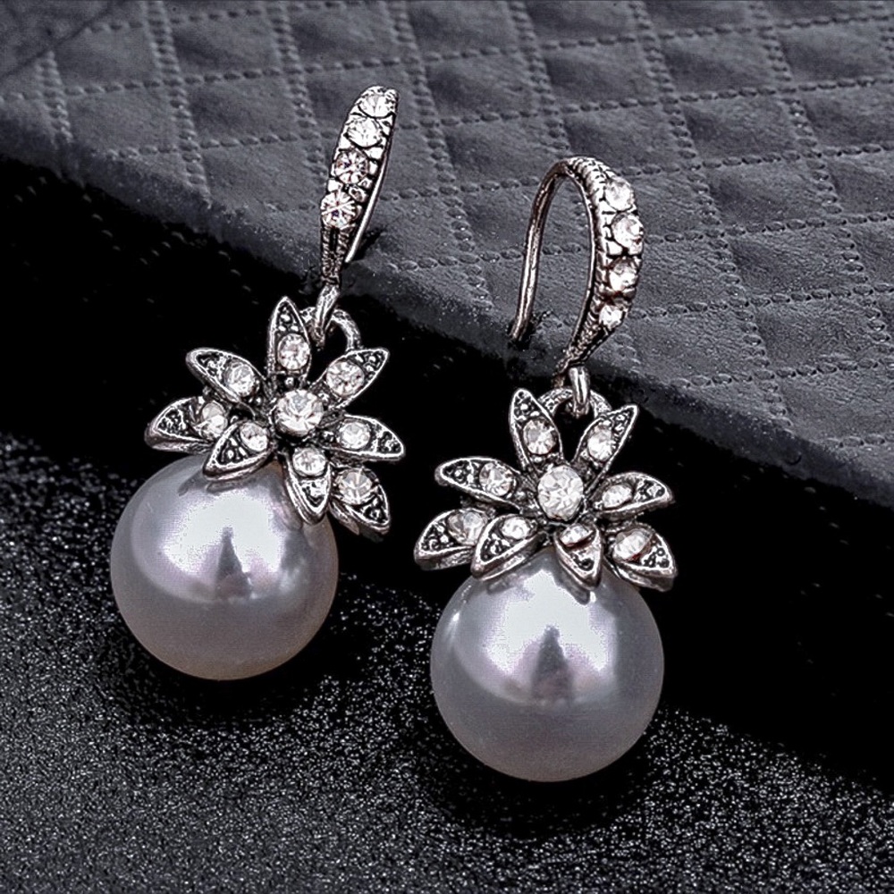 Marcasite Flowers w/CZs & Glass Pearl Earrings - Picture 3 of 7